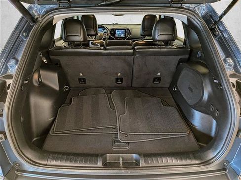 Used 2020 Jeep Cherokee Limited AWD/4WD image 7
