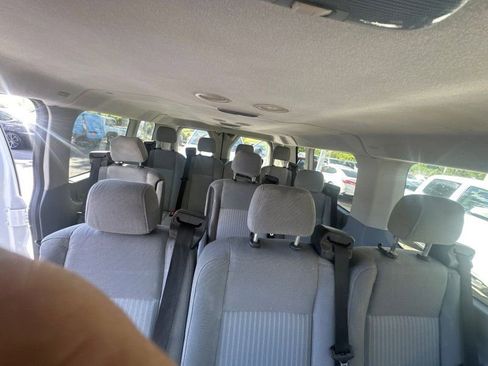 Used 2015 Ford Transit 350 XLT RWD image 17
