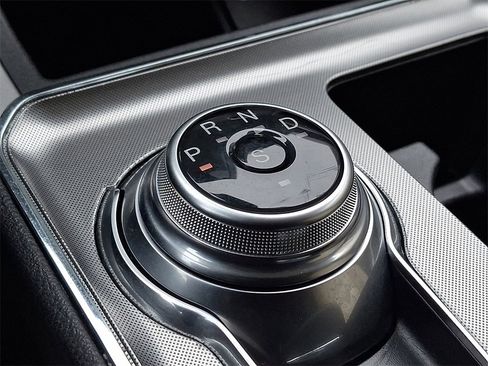 Used 2022 Ford Edge SEL w/ Convenience Package image 14