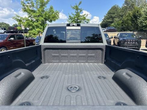 New 2026 RAM 3500 Laramie AWD/4WD image 17