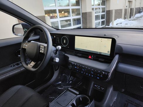 New 2026 Hyundai Ioniq 5 XRT image 4