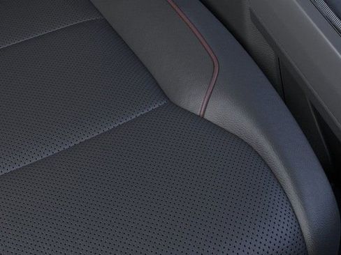 New 2026 Ford F250 Lariat w/ Black Appearance Package image 16