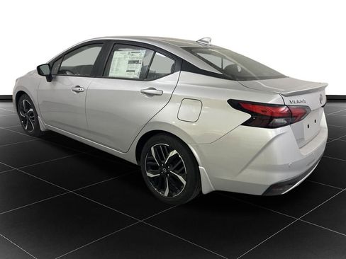 New 2025 Nissan Versa SR w/ Trunk Package image 3