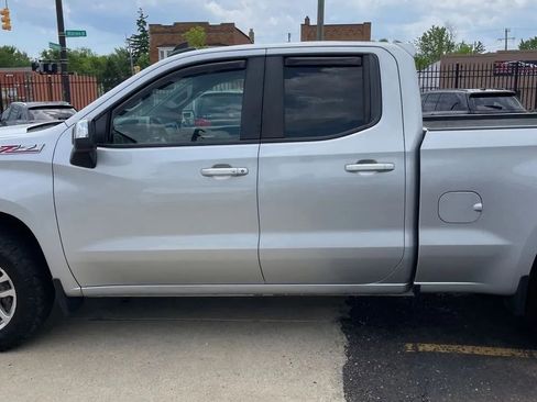 Used 2020 Chevrolet Silverado 1500 LT w/ All-Star Edition AWD/4WD image 3