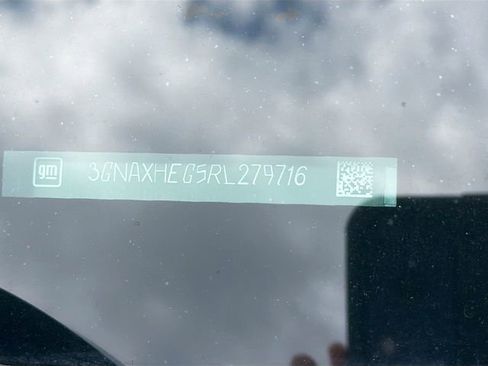 Used 2024 Chevrolet Equinox LS image 40