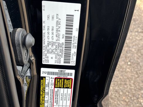 Used 2023 Toyota Tundra SR image 28