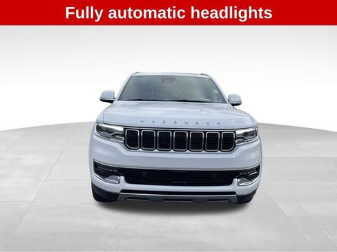 Used 2022 Jeep Wagoneer Series III image 9