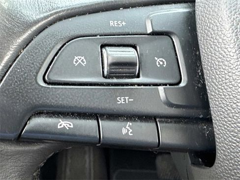 Used 2019 Cadillac XT4 Luxury w/ Trailering Package image 26