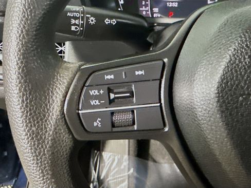 Used 2023 Honda Accord EX image 14