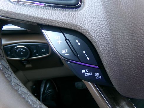 Used 2016 Lincoln MKX Reserve w/ Equipment Group 102A AWD/4WD image 21