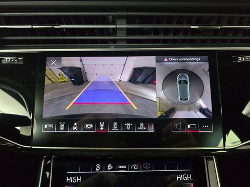 Used 2023 Audi Q8 Premium Plus w/ Premium Plus Package image 28