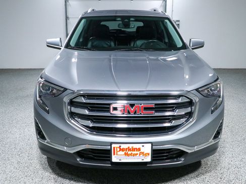 Used 2020 GMC Terrain SLT w/ Preferred Package FWD image 4