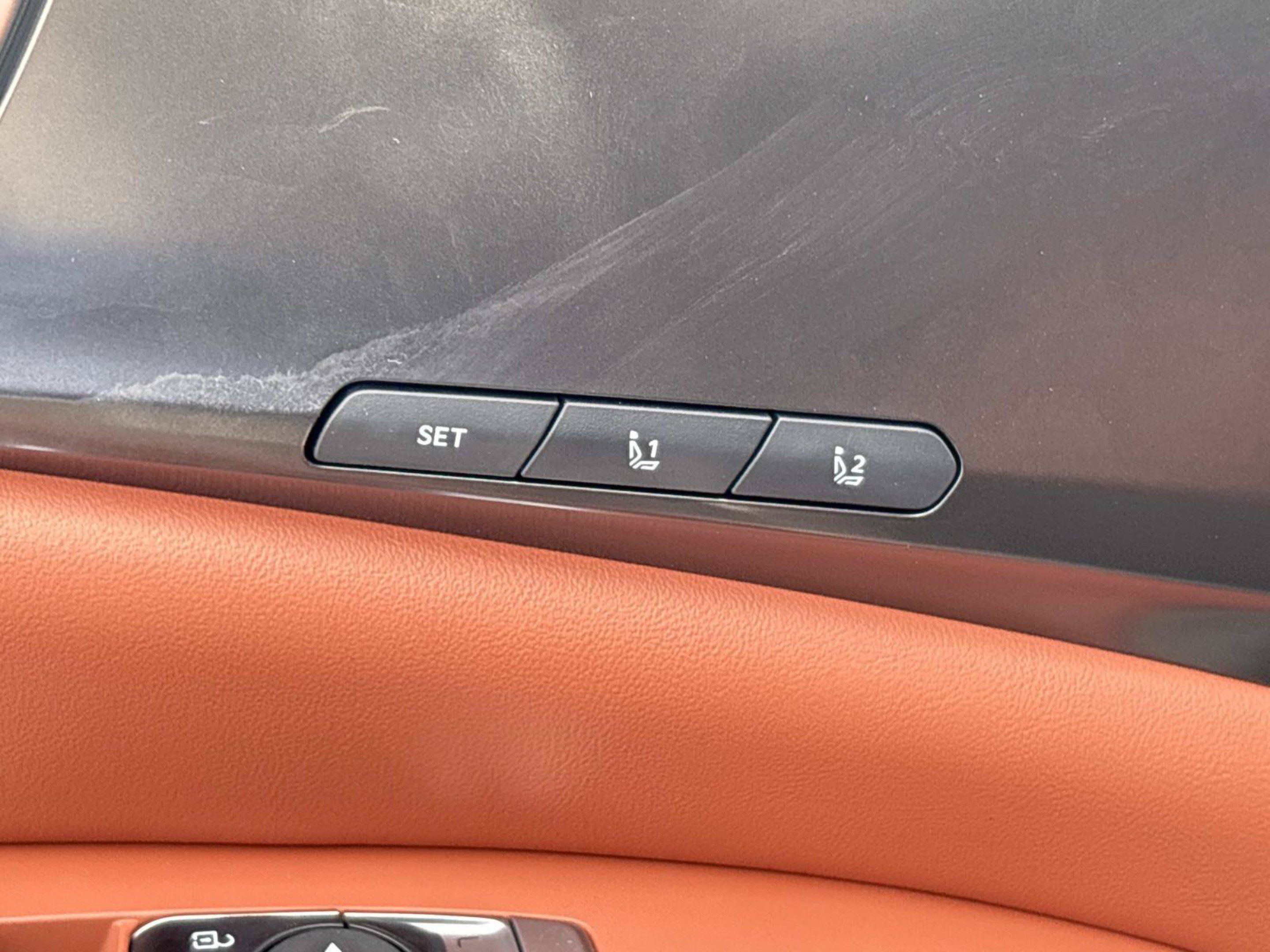 New 2027 Kia Carnival SX w/ Dark Edition Package FWD image 21