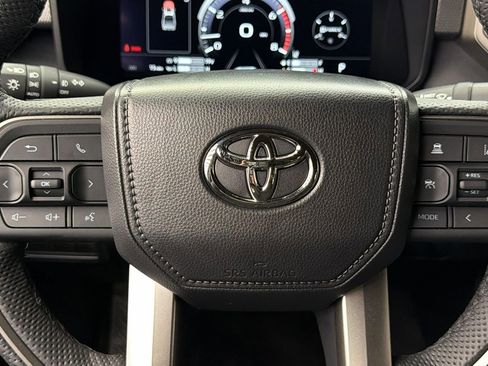 Used 2026 Toyota Tundra SR5 AWD/4WD image 24