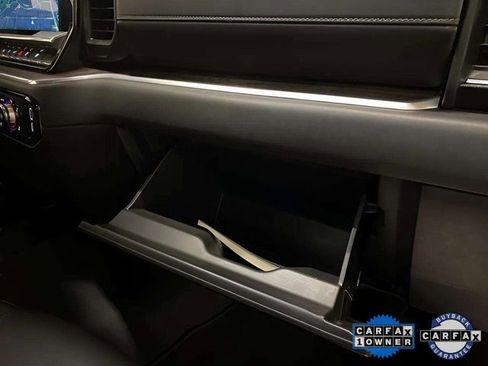 Used 2025 GMC Sierra 1500 SLT image 76