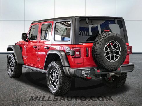 Used 2024 Jeep Wrangler Unlimited Rubicon image 5