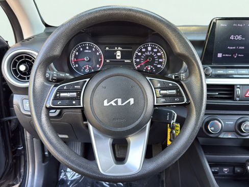 Used 2024 Kia Forte LXS FWD image 16