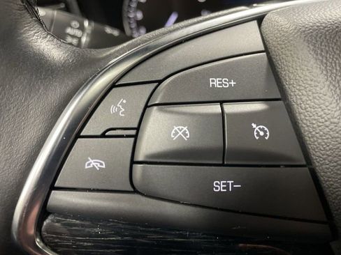 Used 2020 Cadillac XT5 Premium Luxury image 31