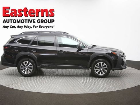 Used 2023 Subaru Outback Premium AWD/4WD image 45