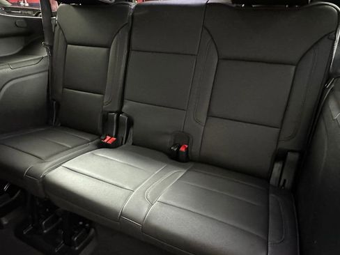 Used 2024 Chevrolet Tahoe High Country w/ Advanced Technology Package AWD/4WD image 32