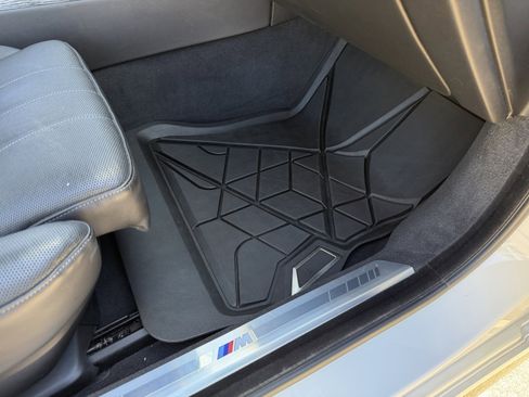 Used 2023 BMW 740i image 41