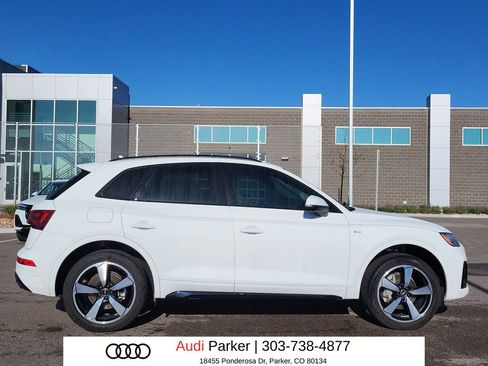 Used 2023 Audi Q5 2.0T Premium Plus w/ Premium Plus Package AWD/4WD image 2