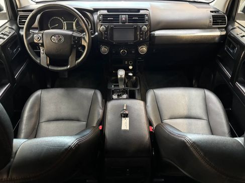 Used 2019 Toyota 4Runner TRD Off-Road Premium AWD/4WD image 11