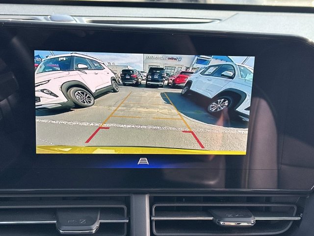 Certified 2024 Chevrolet Trax ACTIV w/ Driver Confidence Package FWD image 13