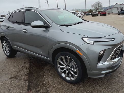 New 2026 Buick Encore GX Avenir w/ Avenir Technology Package image 2