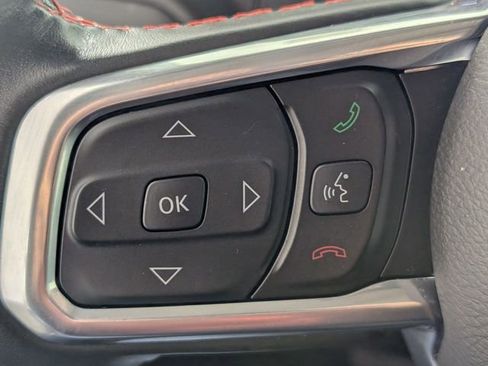 Certified 2022 Jeep Wrangler Unlimited Rubicon w/ Dual Top Group AWD/4WD image 14