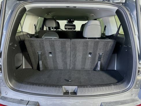 Used 2025 Hyundai Santa Fe SEL FWD image 29