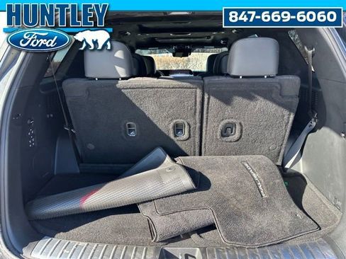 Used 2024 Hyundai Palisade Calligraphy image 11