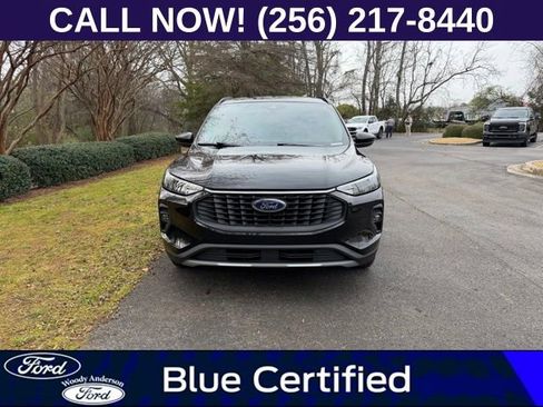 Used 2024 Ford Escape SE image 4
