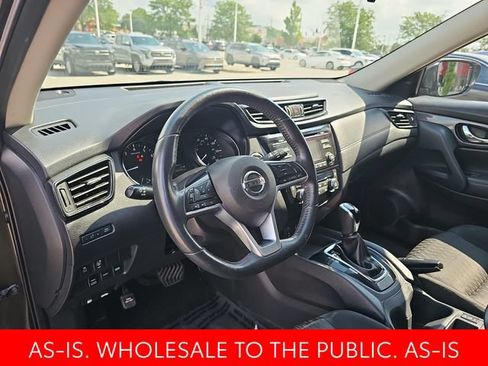 Used 2017 Nissan Rogue SV AWD/4WD image 9