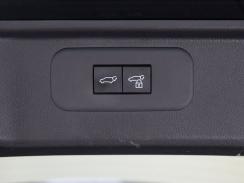 Certified 2025 Toyota Grand Highlander FWD image 35