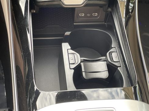 New 2026 Mercedes-Benz C 300 Sedan image 32