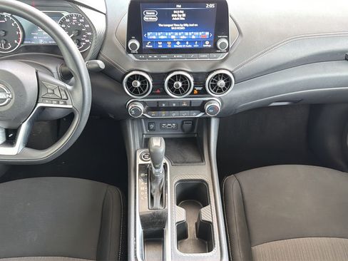 Certified 2025 Nissan Sentra SV FWD image 8