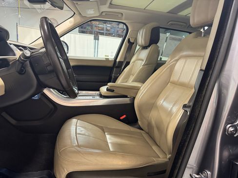 Used 2020 Land Rover Range Rover Sport HSE image 21