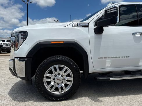 Used 2024 GMC Sierra 2500 SLT w/ Texas SLT Premium Package AWD/4WD image 5