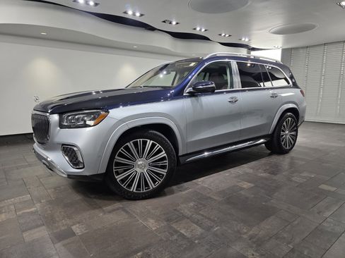 Used 2024 Mercedes-Benz Maybach GLS 600 4MATIC image 1