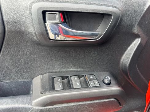 Used 2023 Toyota Tacoma TRD Pro AWD/4WD image 17
