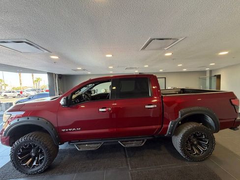 Used 2021 Nissan Titan Platinum Reserve w/ Moonroof Package image 7