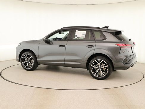 New 2026 Audi Q3 quattro 2.0T image 3