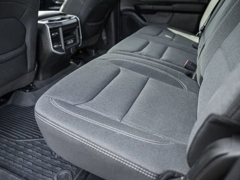 Used 2022 RAM 1500 Big Horn AWD/4WD image 39