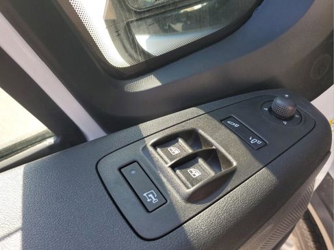 New 2026 RAM ProMaster 2500 FWD image 12