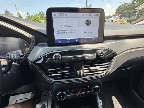 Used 2023 Ford Escape Active image 18