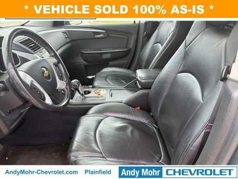 Used 2011 Chevrolet Traverse LT image 13