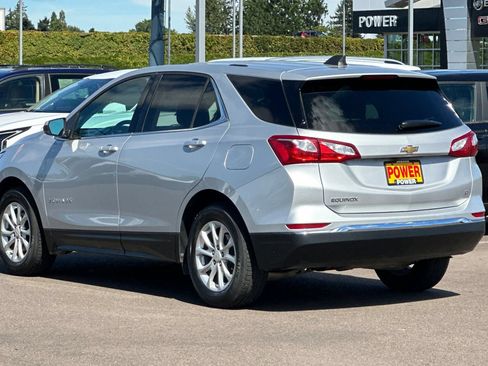 Used 2018 Chevrolet Equinox LT FWD image 6
