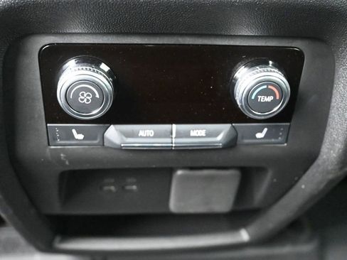 Used 2024 GMC Acadia Elevation w/ Luxury Package image 15