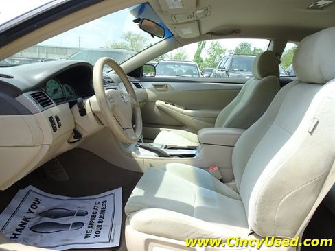 Used 2006 Toyota Solara SE FWD image 12